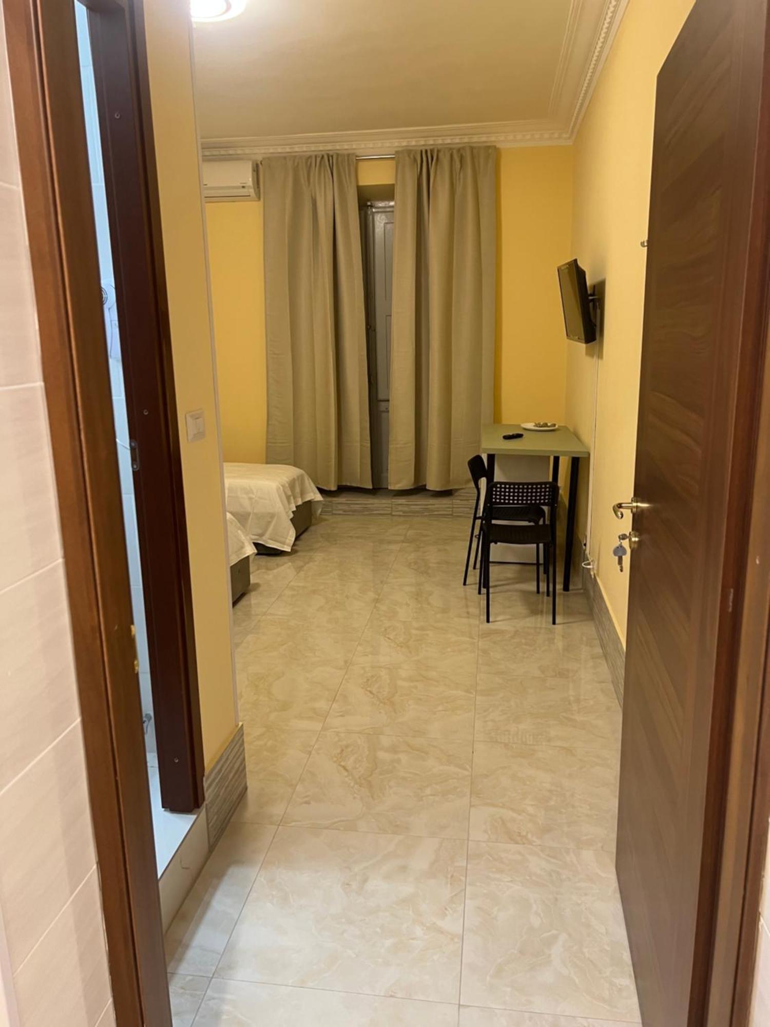Termini Gioberti Bed & Breakfast Roma Ngoại thất bức ảnh
