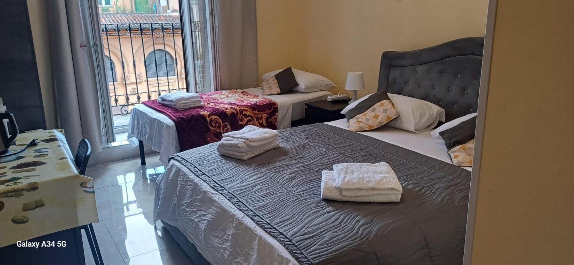 Termini Gioberti Bed & Breakfast Roma Ngoại thất bức ảnh