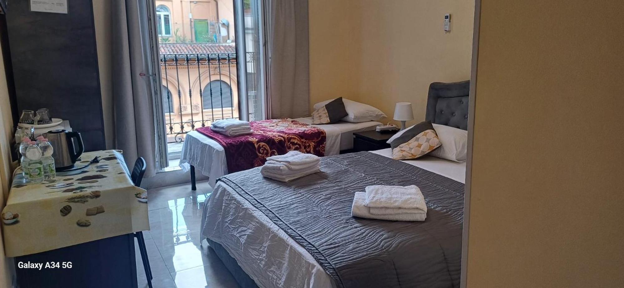 Termini Gioberti Bed & Breakfast Roma Ngoại thất bức ảnh